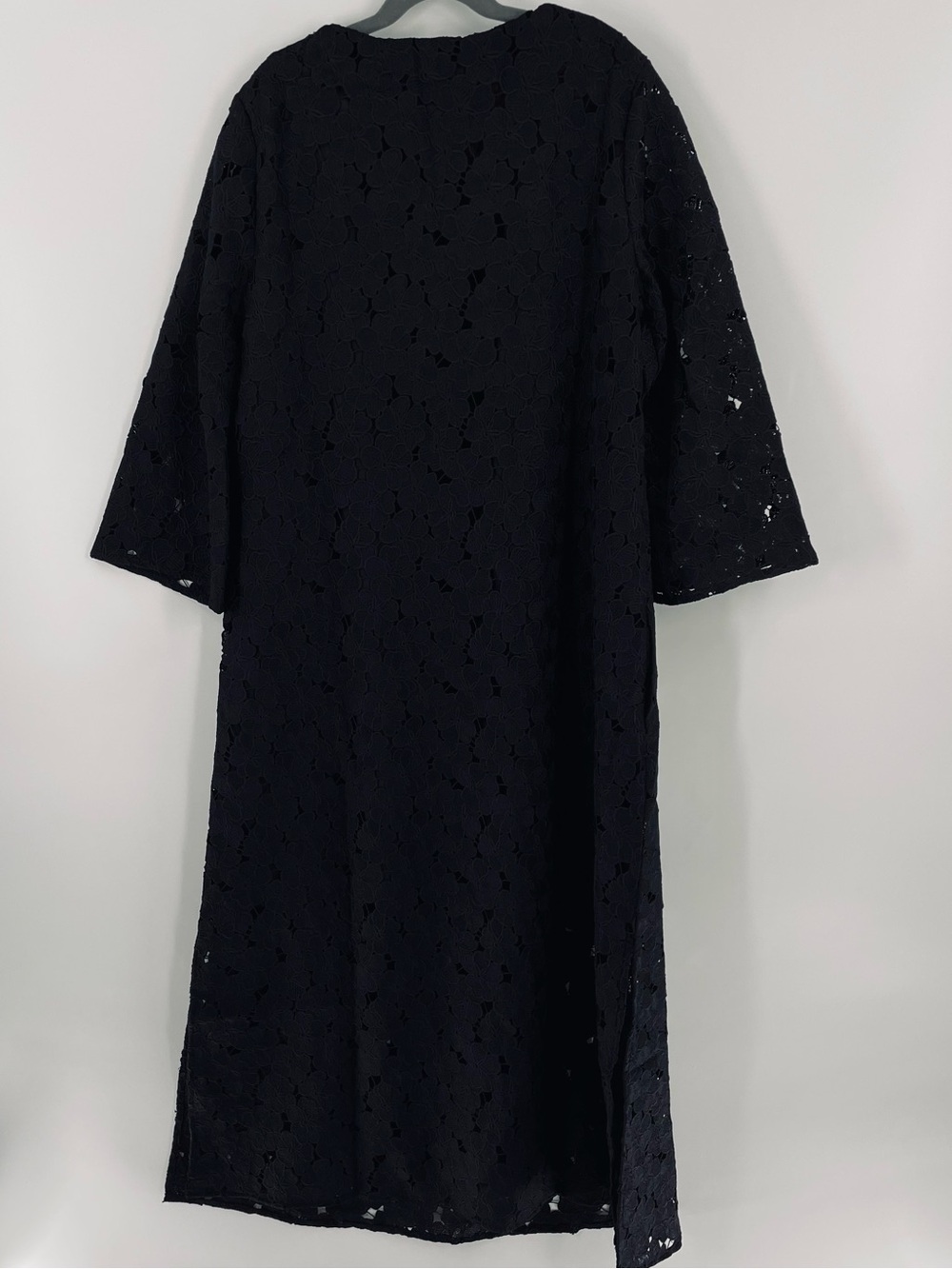 NWT Tuckernuck Jamie Eyelet Midi Dress Black Floral Lace V-Neck Size Small - Picture 7 of 10